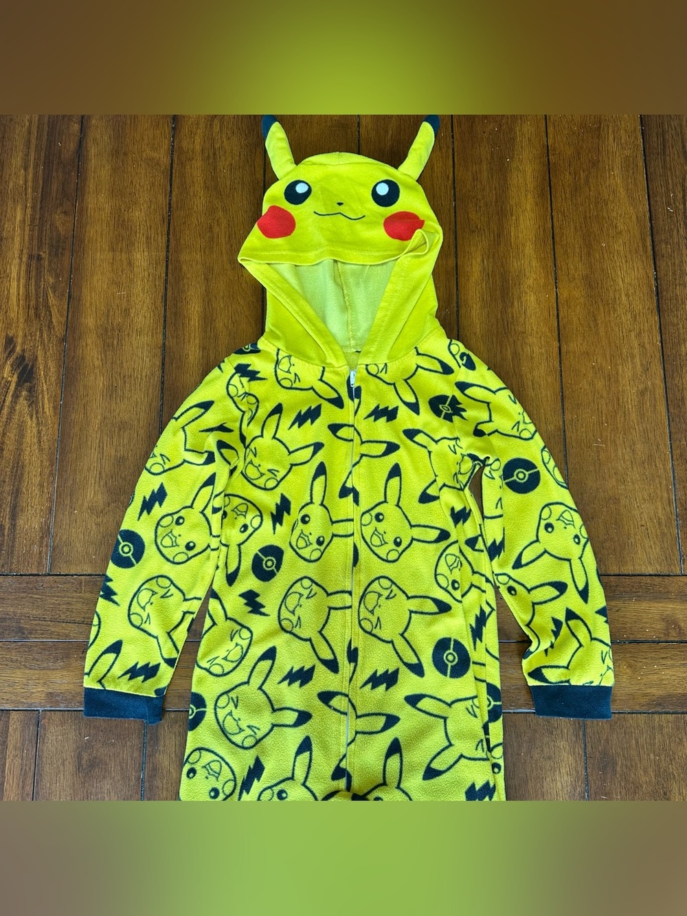 Boys Pokemon One Piece Pajamas | Size 6/7